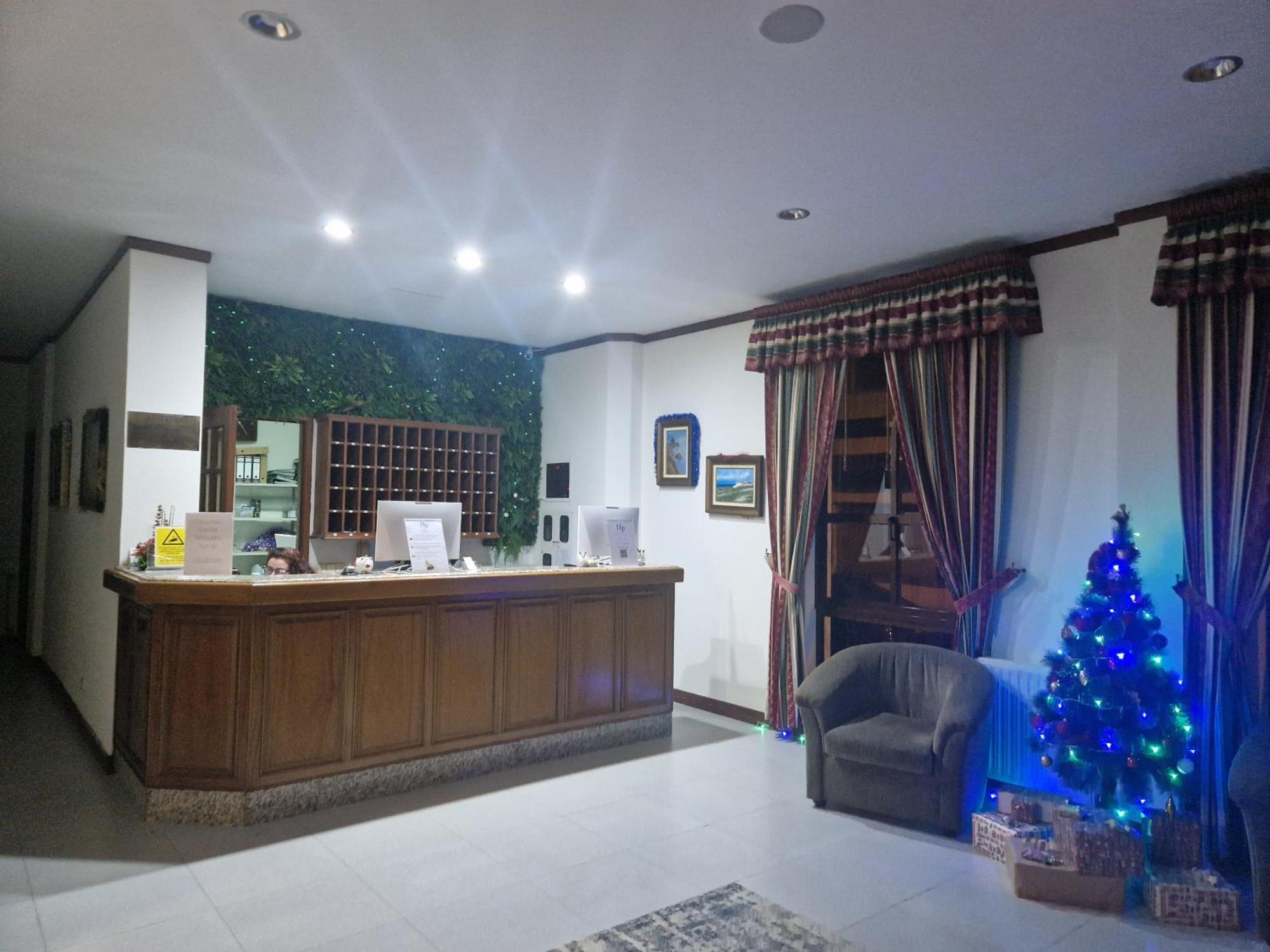 Hotel Peninsular Монте-Реал Экстерьер фото