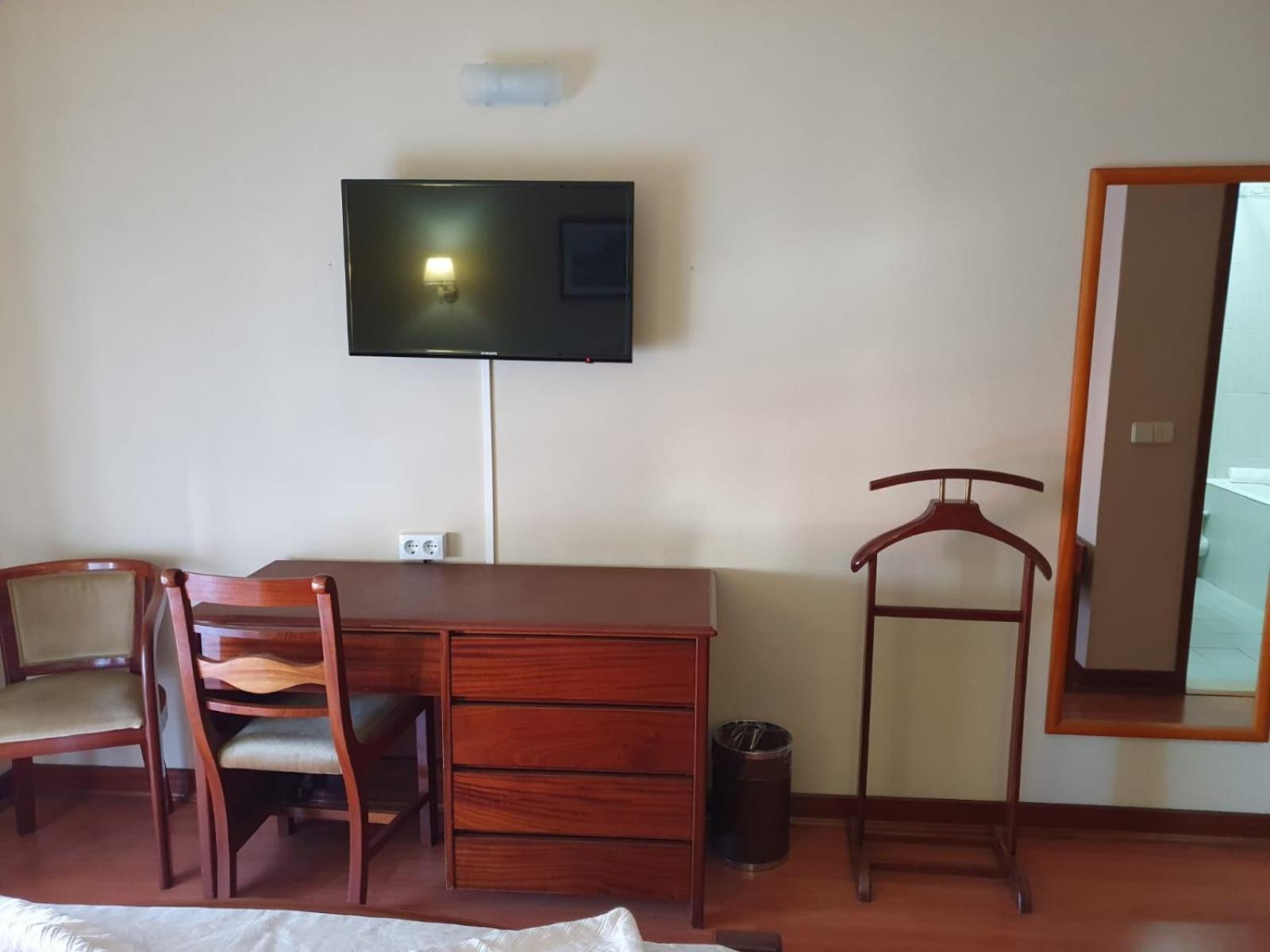 Hotel Peninsular Монте-Реал Экстерьер фото